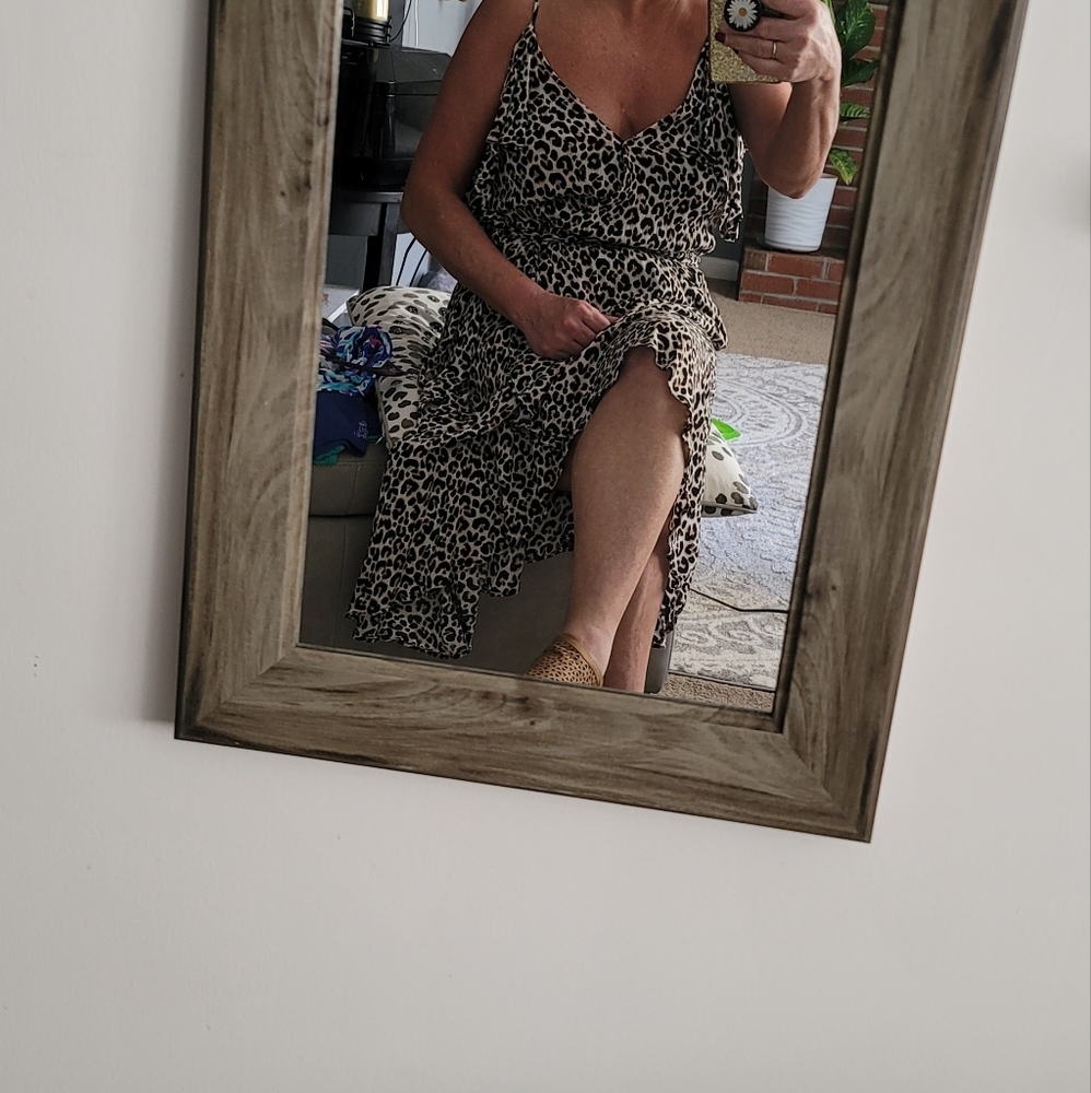 Dress - Picture 4 of 4